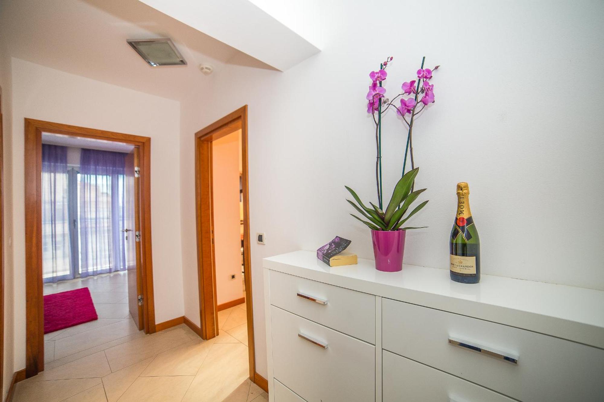 Apartments Milan Makarska Phòng bức ảnh