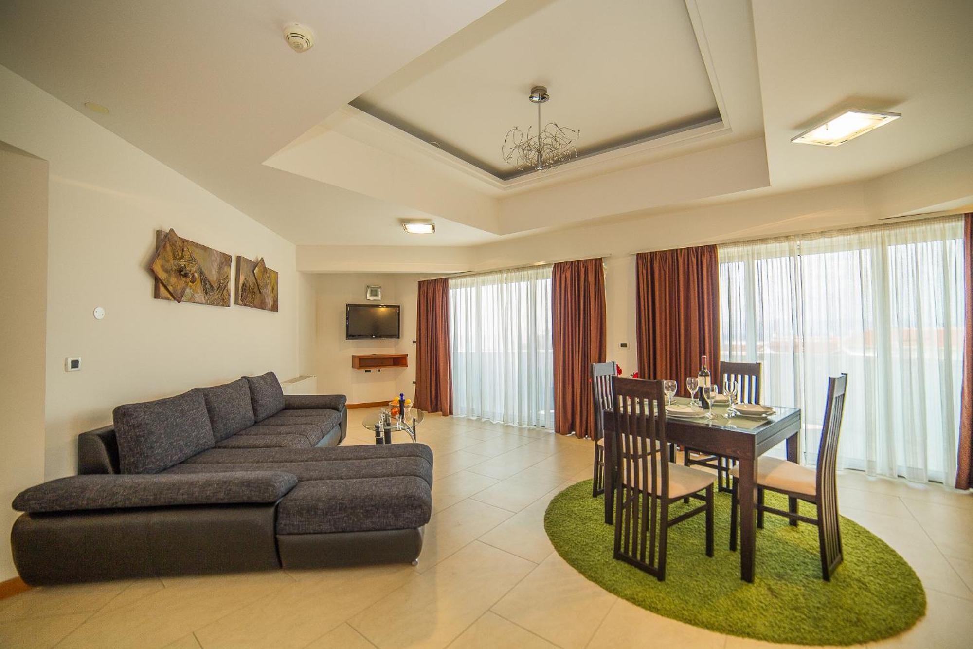 Apartments Milan Makarska Phòng bức ảnh