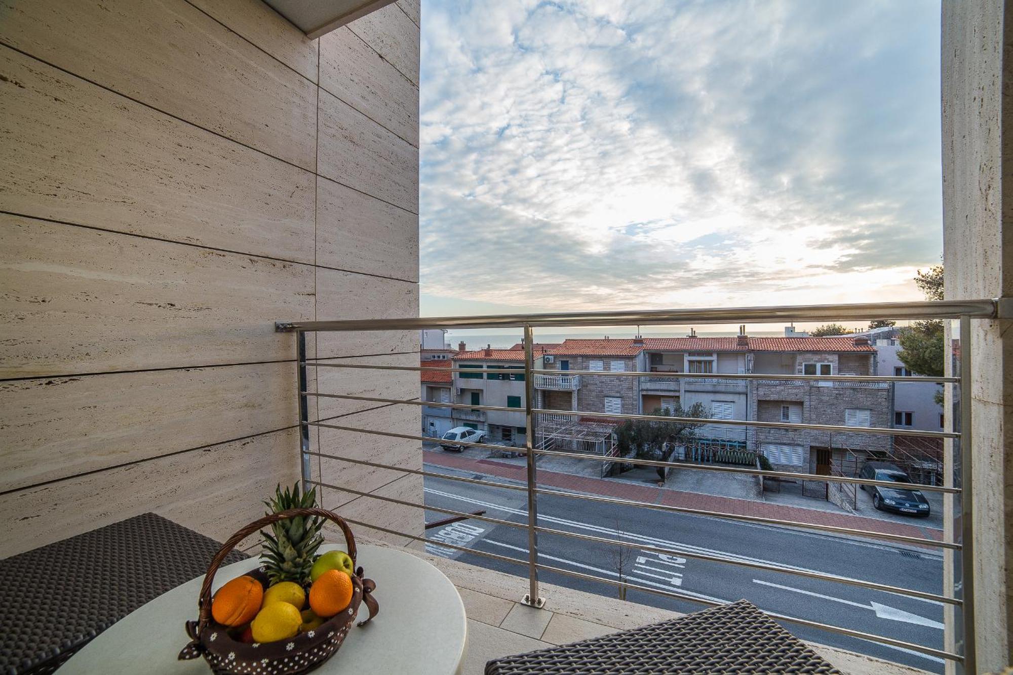 Apartments Milan Makarska Phòng bức ảnh