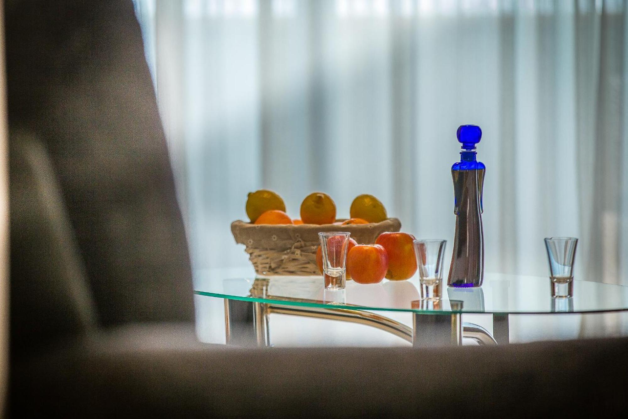 Apartments Milan Makarska Phòng bức ảnh