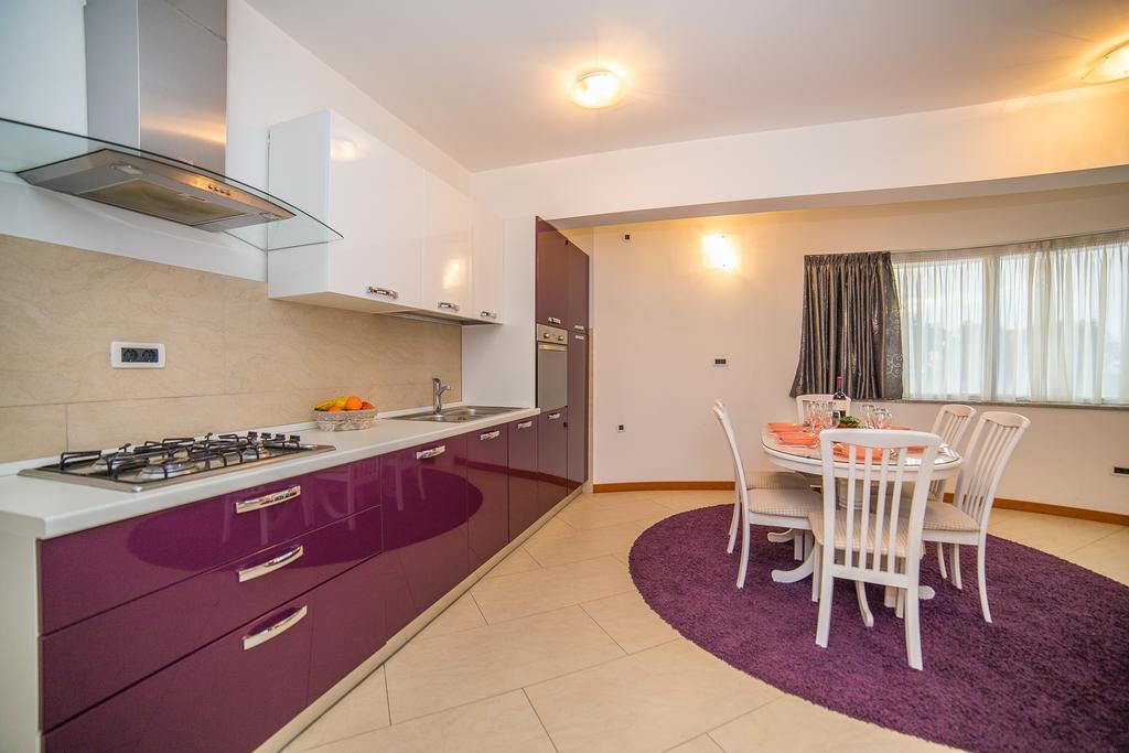 Apartments Milan Makarska Ngoại thất bức ảnh